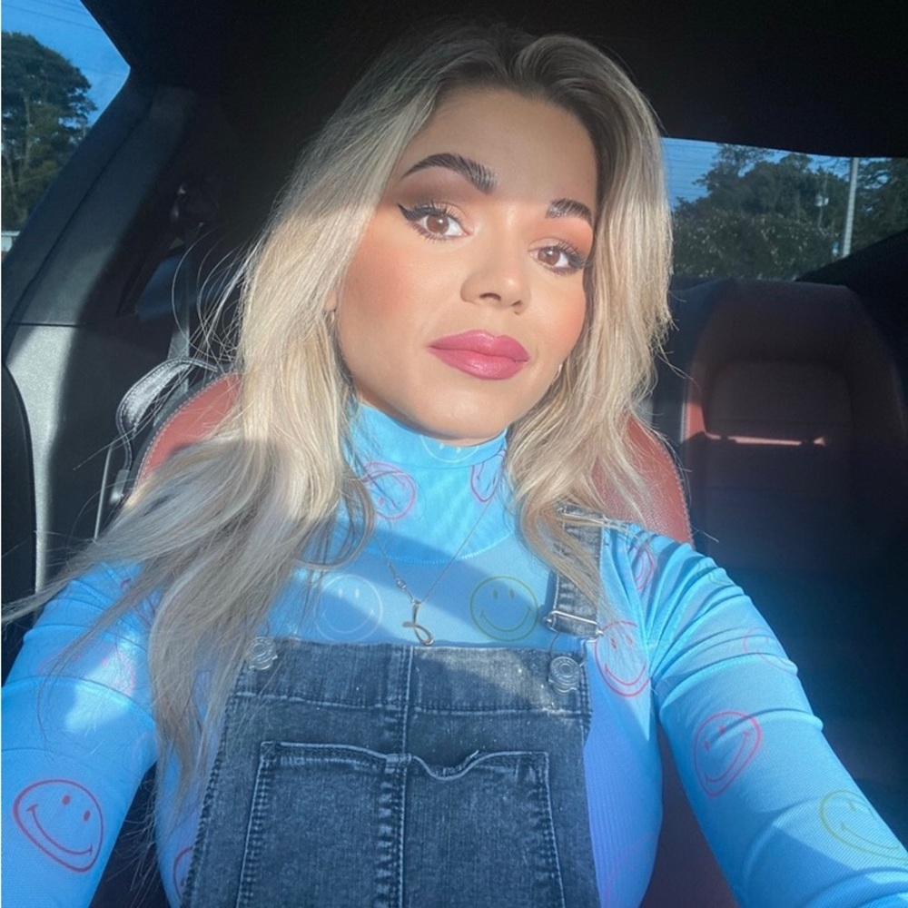 Meet your Posher, Jacquelyn